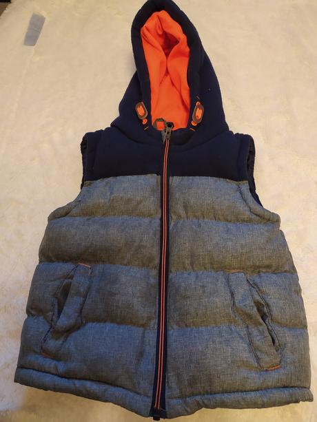 Zimní vesta vel. 110, 110