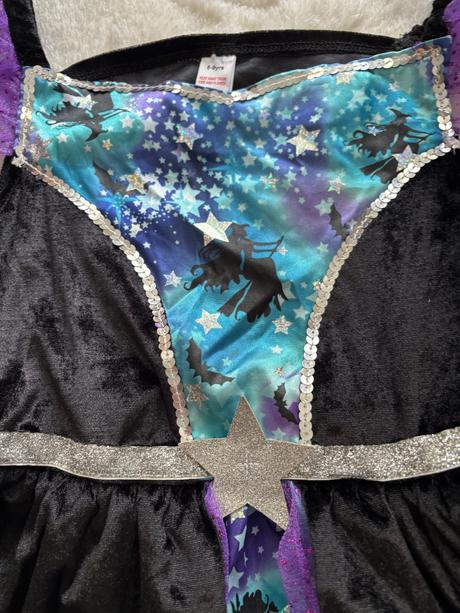 An26/ kostým čarodějnice - v.8/9 let, 