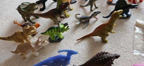 Dinosauři - sada figurek,
