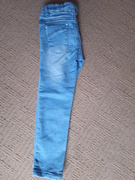 Džíny, dopodopo,104