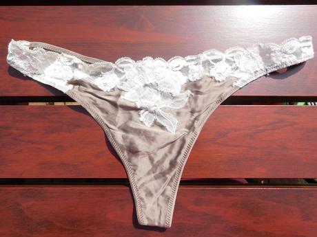 Dámská tanga, l