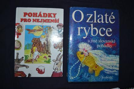 2x kniha pohádek,
