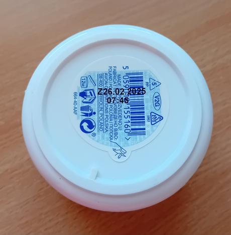 Sprej na vlasy+krém na nohy+protein, 