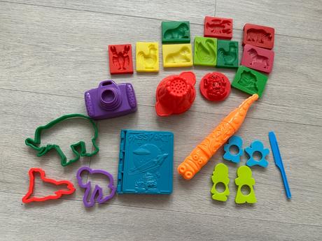 Doplňky pro modelínu play-doh,