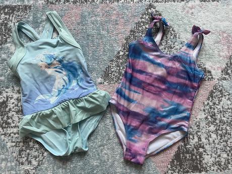 2 plavky 110/116, 110