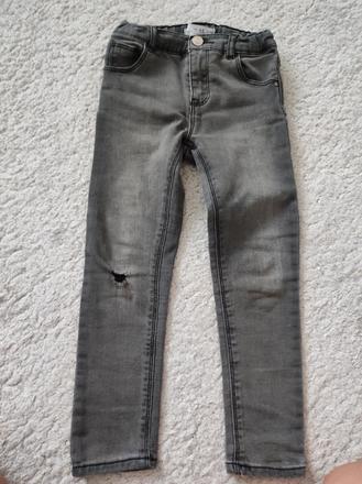 Džíny, zara,110