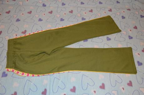 Zelené srdíčkové tepláky, 128