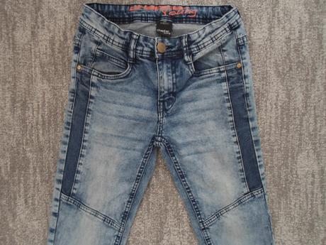 Modré kalhoty rifle džíny, chapter young,146