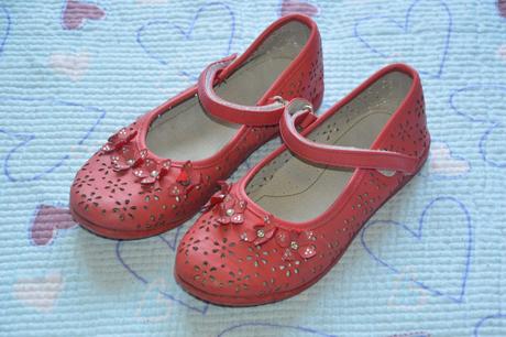 33 34 vzdušné balerínky s kamínky, 33