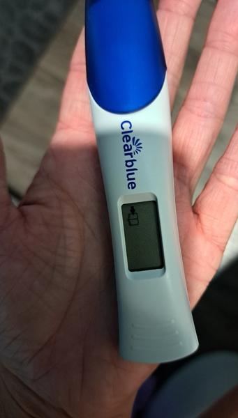 Co dělat, když Clearblue digitální těhotenský test hlásí chybu?