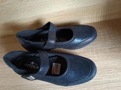 Černé lesklé baleríny vel 37, 37