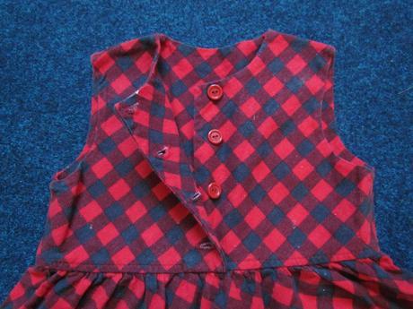 Kostkované šaty, 80