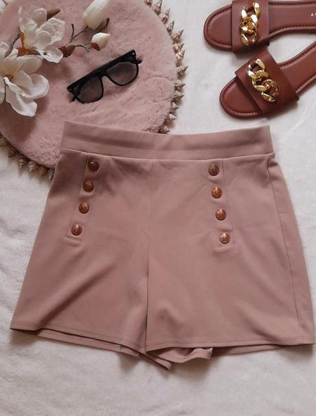 H&m elastické šortky s předními knoflíky, h&m,m