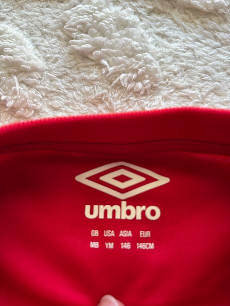 Triko sportovní funkční zn. umbro - v.140/146, umbro,140