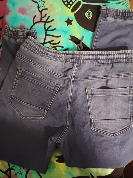 Teplákové džíny, 36