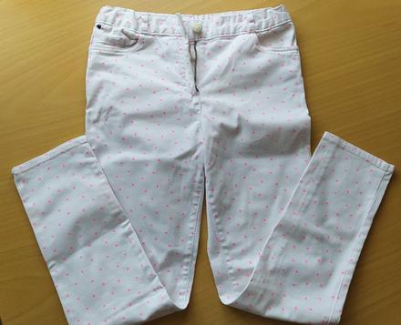 Kalhoty/rifle bílé s růžovými srdíčky, george,134