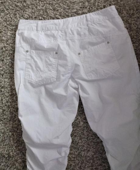 Sněhobílé 3/4 kalhoty - vel.l, l