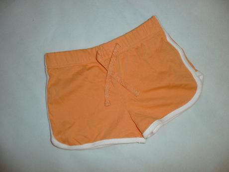 Kraťasy oranžové vel 4 roky 104, adams,104