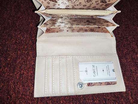 Peněženka eiffelova věž, 