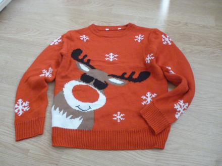 Vánoční svetr vel.9-10, 140