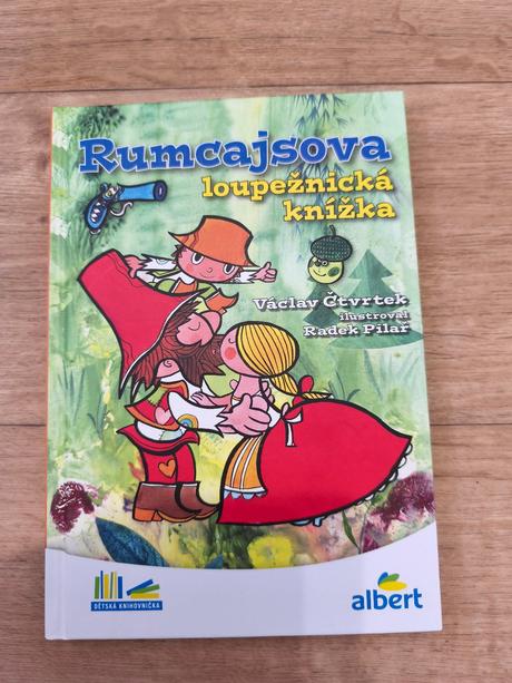 Kniha rumcajsova loupežnická knížka,