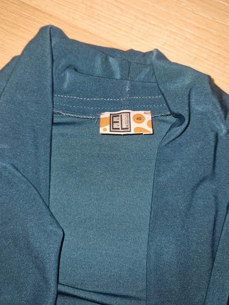 Perelína tyrkysová el eva lhotáková, 40