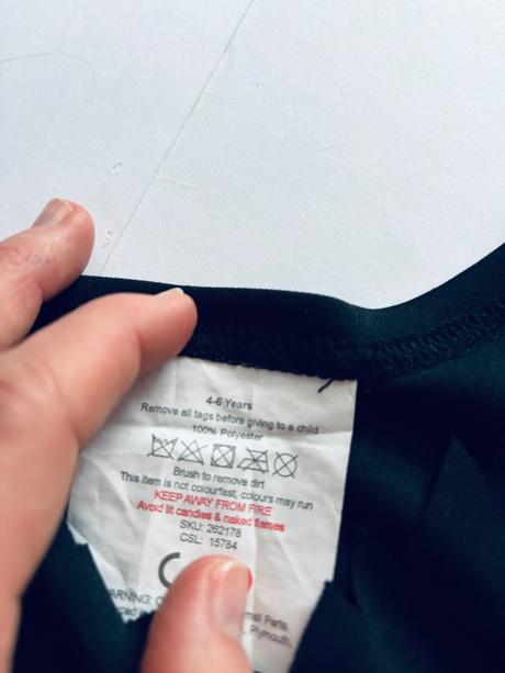 St4/ kostym - v.4/6 let, 