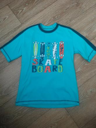 Tričko velikost 134, 134