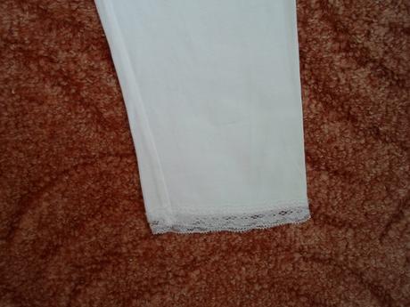 Bílé 3/4 legíny s krajkou, h&m,146