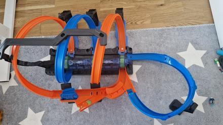 Autodráha hot wheels ftb65, 