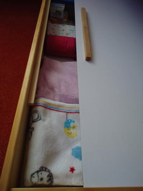 Dětská postýlka s příslušenstvím, 70,140