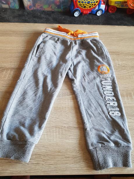 Tepláky značky lusa, vel. 86/92., 86