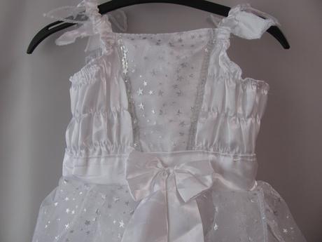 Kostým-šaty na malou vílu, 