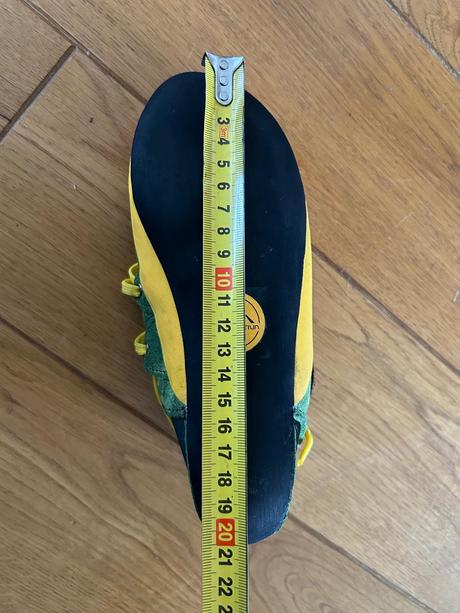 Lezečky, la sportiva,33