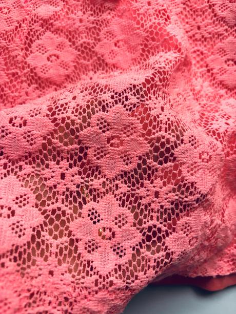 Ob/ šaty s krajkou - v.4 roky, primark,104