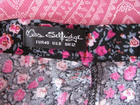 Letní mini sukně s drobnými kvítky, miss selfridge,40