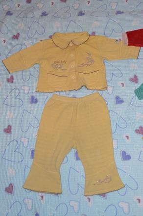 Žlutá tepláková souprava, mikina a tepláčky, 68