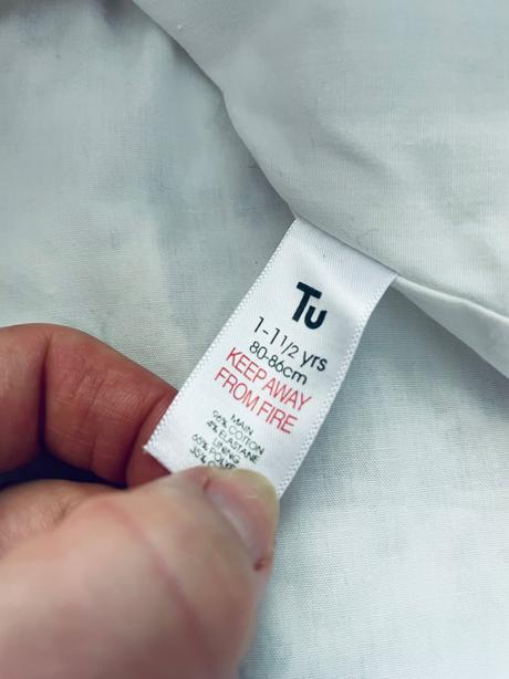 Ob/ šaty společenské - v. 12/18 měs, tu,86