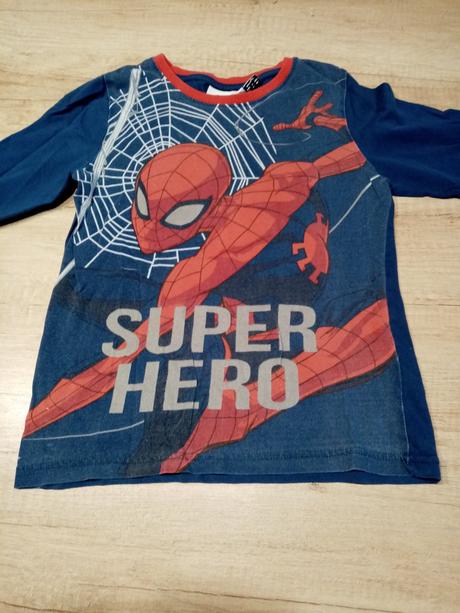 Pyžamo spiderman vel. 122/128, 122