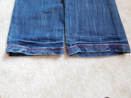 Kytkaté džíny, next,104