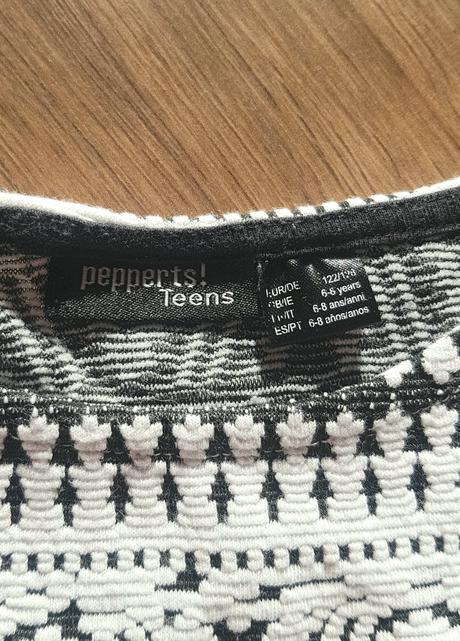 Teplejší šaty pro holčičku, 128