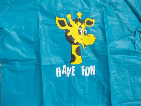 Pláštěnka se žirafou, vel.134, 134