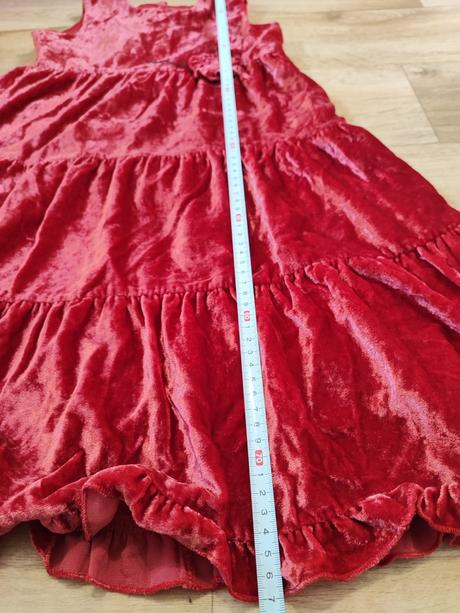 Červené šaty, h&m,128