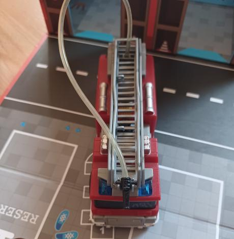 Hasičská stanice papírová,