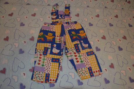 Veselé letní kalhoty s laclem, 92