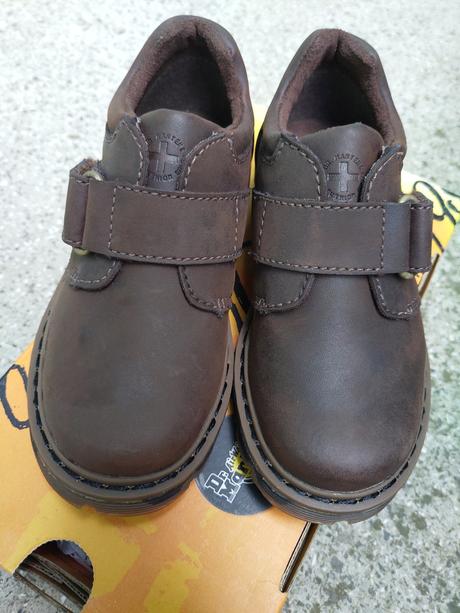 Nenošené dětské kožené boty dr. martens vel. 27, 27