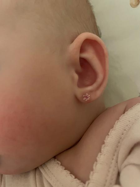 Nastřelení náušnice. Nechat znovu?