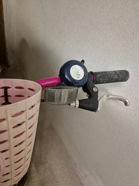 Dívčí kolo specialized vel. 20, specialized,20