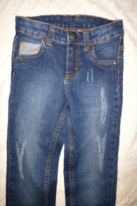 Džíny klučičí vel.110-116 hubenější postava, lupilu,110