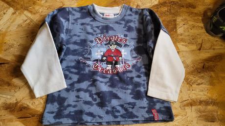 2 mikina, bunda, slipy a ponožky, 104–116